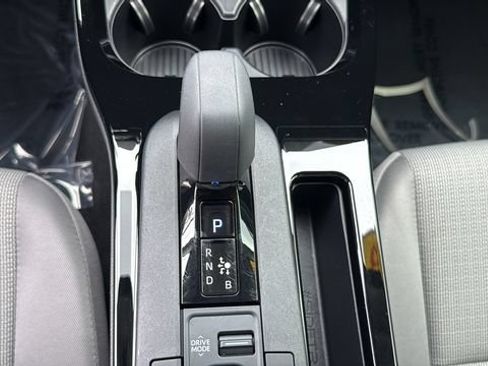Used 2023 Toyota Prius LE FWD image 24