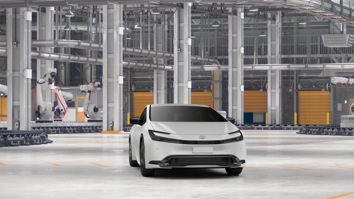 New 2027 Toyota Prius LE FWD image 18
