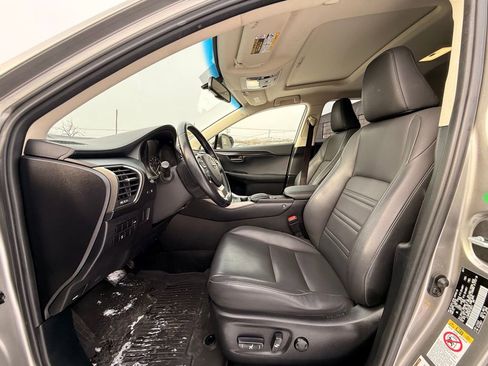 Used 2017 Lexus NX 200t 200t image 22