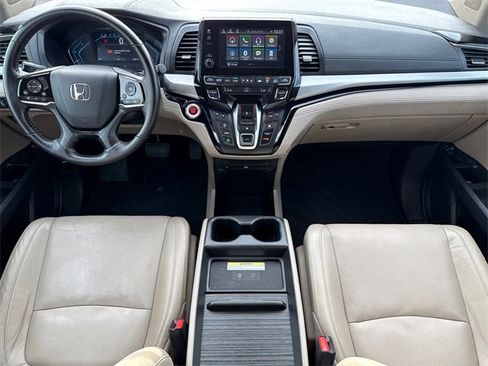 Used 2019 Honda Odyssey Elite image 12