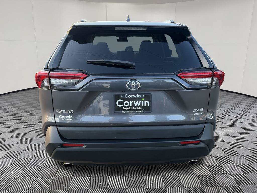 Used 2022 Toyota RAV4 XLE AWD/4WD image 8