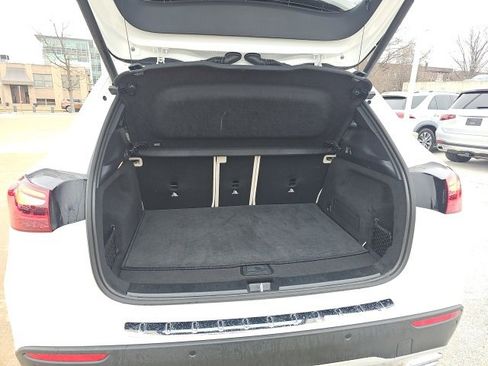 Certified 2025 Mercedes-Benz GLA 250 4MATIC image 8