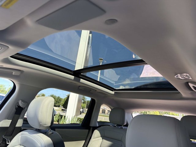 New 2026 Lincoln Nautilus Reserve AWD/4WD image 30