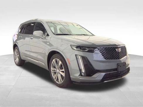 Used 2024 Cadillac XT6 Premium Luxury AWD/4WD image 16