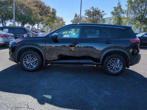 Used 2023 Nissan Rogue S image 7