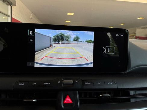 Used 2025 Kia K4 FWD image 32