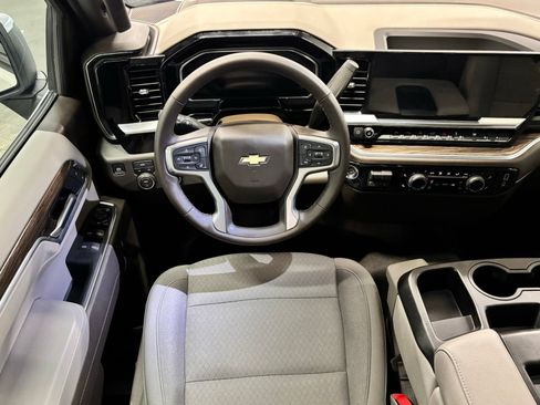 Used 2026 Chevrolet Silverado 1500 LT w/ Texas Edition Plus AWD/4WD image 12
