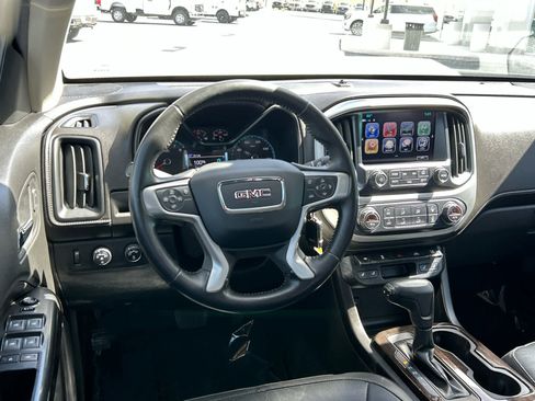 Used 2018 GMC Canyon SLT w/ Driver Alert Package image 22