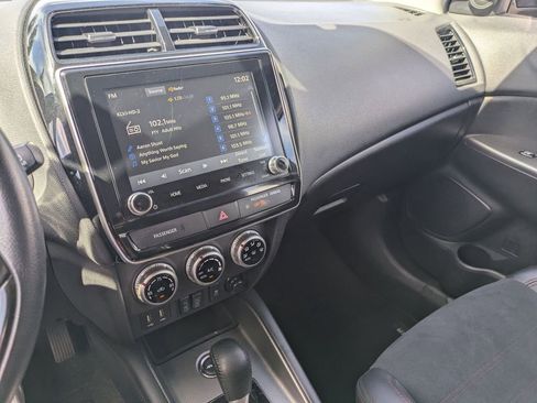 Used 2024 Mitsubishi Outlander Sport ES image 20