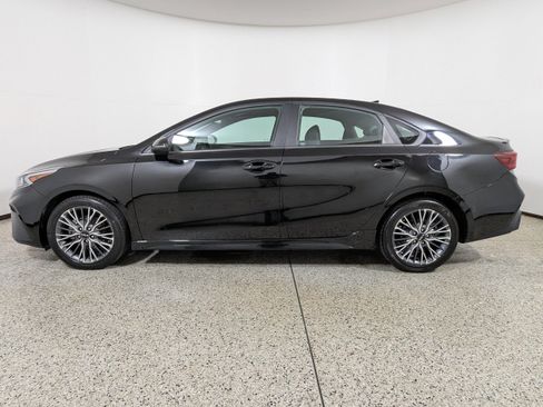 Used 2024 Kia Forte GT-Line image 4