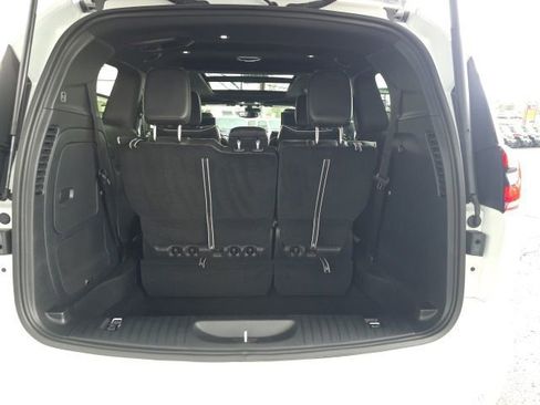 Used 2026 Chrysler Pacifica Premium FWD image 52