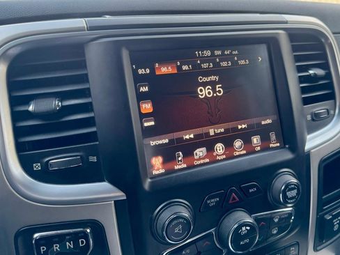 Used 2017 RAM 1500 Lone Star image 33