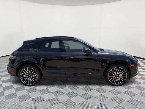Certified 2024 Porsche Macan GTS AWD/4WD image 8