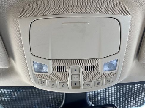 Used 2024 Ford Edge SEL w/ Convenience Package image 28