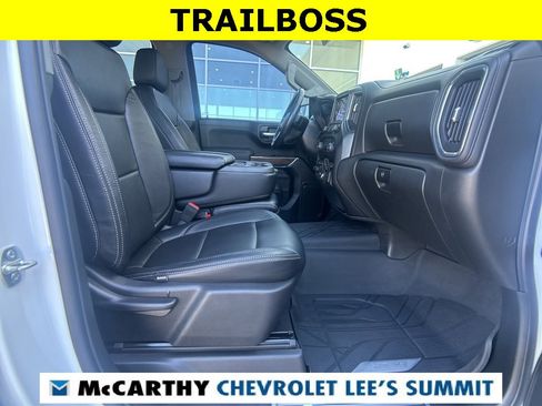 Used 2019 Chevrolet Silverado 1500 LT Trail Boss image 43