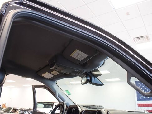 Used 2018 Ford F250 Lariat w/ Lariat Ultimate Package RWD image 35