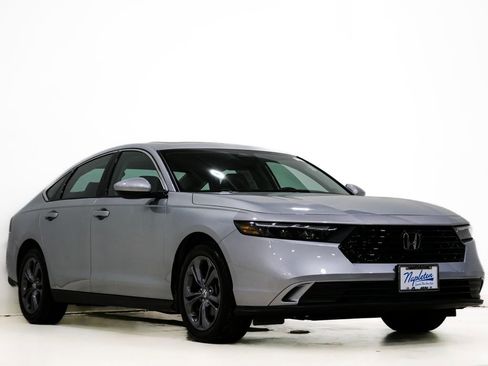 Used 2024 Honda Accord EX image 1