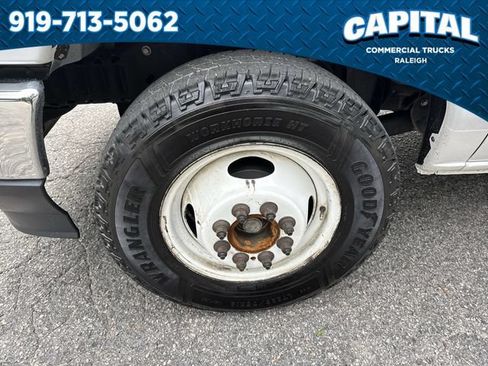 Used 2023 Ford E-350 and Econoline 350 Super Duty w/ Power Windows & Locks Group RWD image 15
