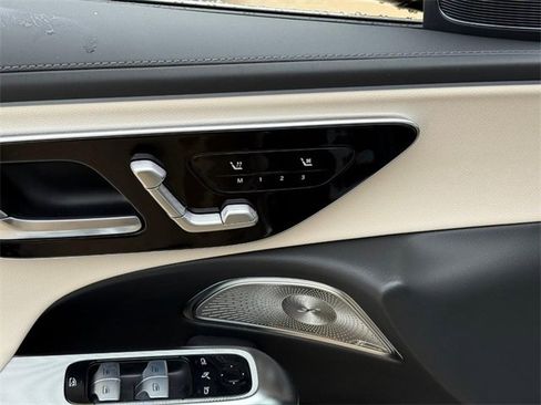 New 2026 Mercedes-Benz E 450 4MATIC Sedan image 10