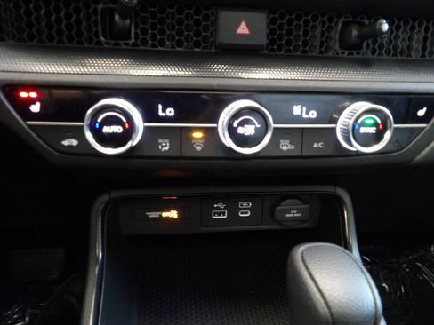 Used 2024 Honda CR-V EX image 35