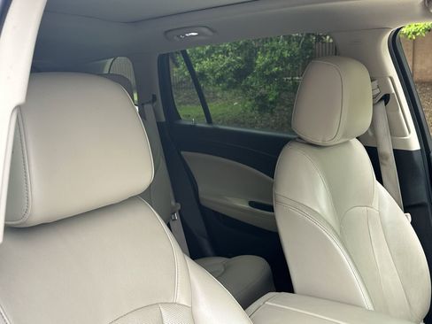 Used 2017 Buick Envision Premium w/ LPO, Hit The Road Package AWD/4WD image 10