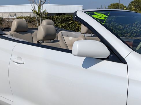 Used 2006 Toyota Solara SLE image 10