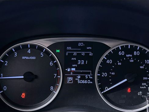Used 2022 Nissan Kicks S FWD image 22