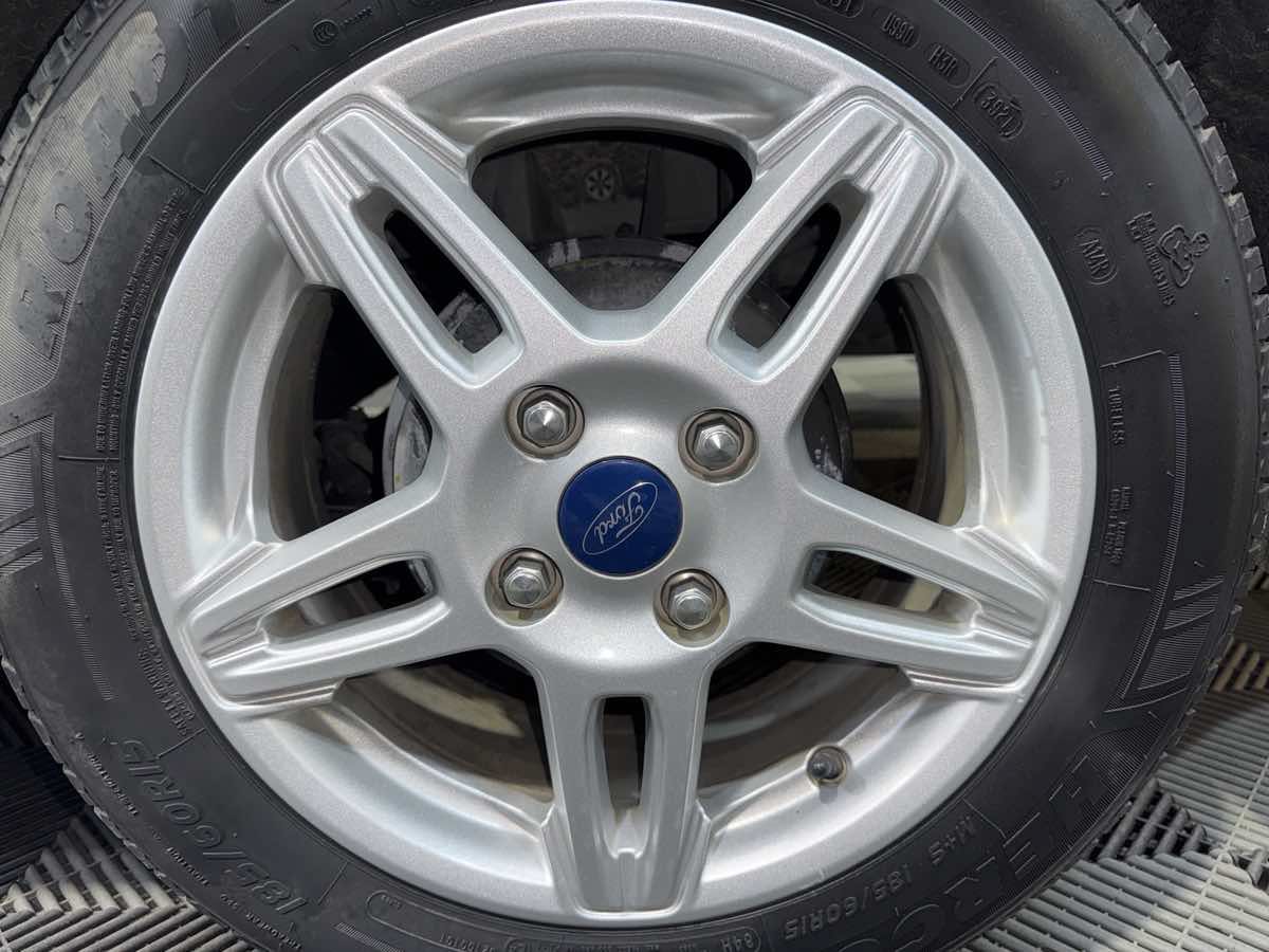 Used 2019 Ford Fiesta SE FWD image 30