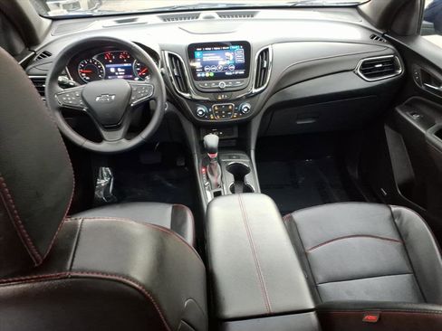 Used 2022 Chevrolet Equinox RS w/ RS Leather Package image 6