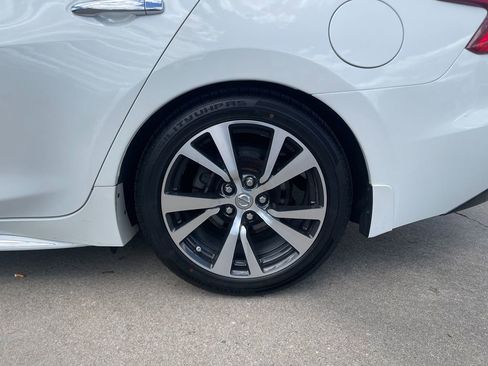 Used 2017 Nissan Maxima 3.5 SL FWD image 31