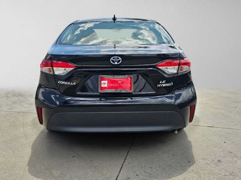 Certified 2024 Toyota Corolla LE FWD image 4