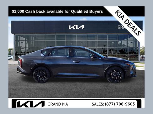 New 2025 Kia K4 GT-Line Turbo image 1