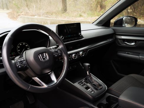 Certified 2023 Honda CR-V Sport image 16