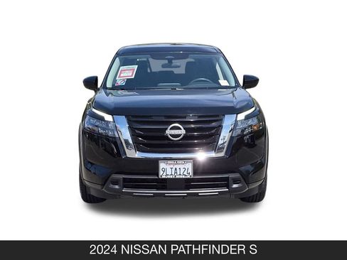 Used 2024 Nissan Pathfinder S FWD image 4