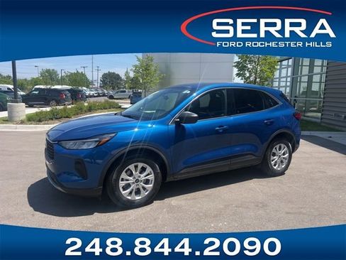 Certified 2023 Ford Escape Active w/ Tech Pack #1 FWD image 1