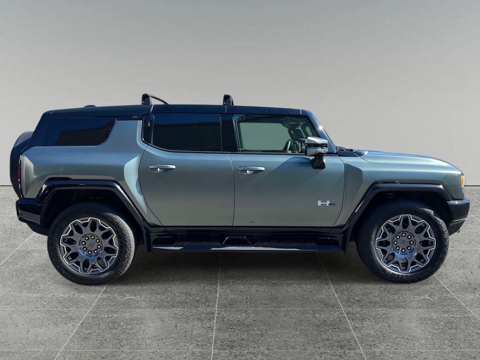 Used 2024 GMC Hummer EV 3X w/ LPO, Illumination Package AWD/4WD image 6