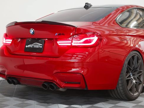 Used 2020 BMW M4 Coupe w/ Competition Package RWD image 9