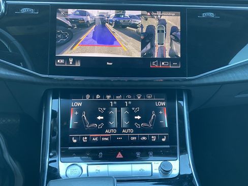 Used 2019 Audi Q8 Prestige AWD/4WD image 15