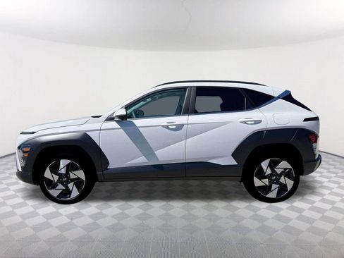 New 2026 Hyundai Kona Limited FWD image 3