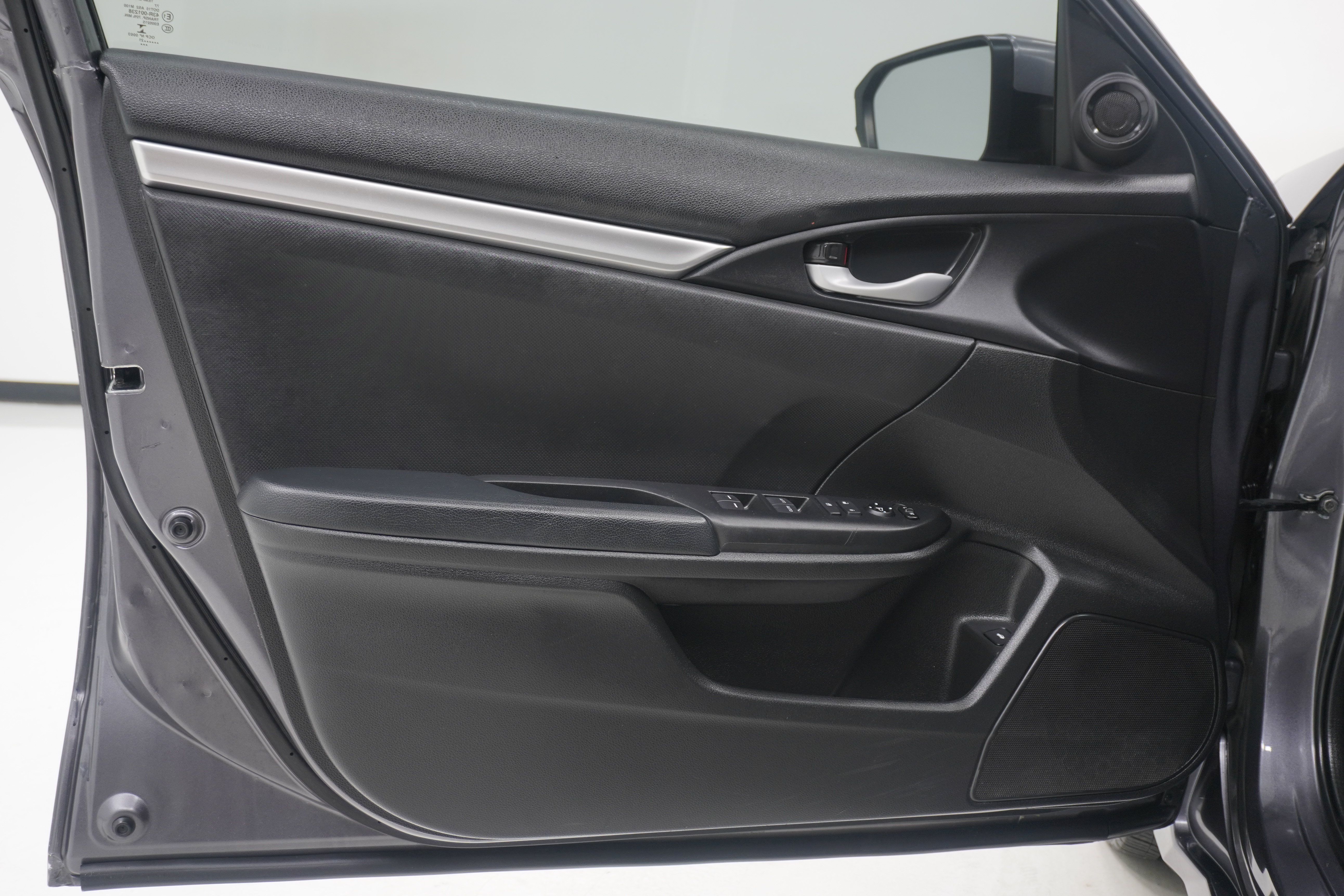 Used 2021 Honda Civic Sport image 13