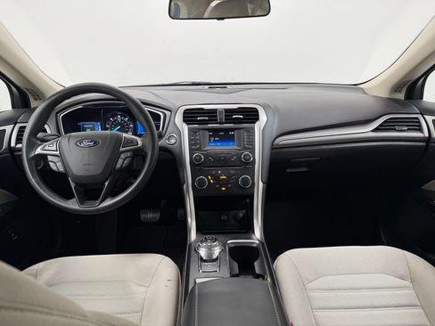 Used 2018 Ford Fusion S FWD image 25