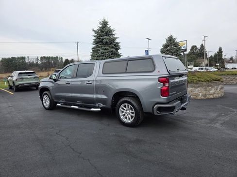 Used 2021 Chevrolet Silverado 1500 LT w/ Z71 Off-Road Package image 2