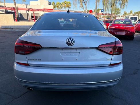 Used 2017 Volkswagen Passat 1.8T SE w/ SE Lighting Package image 6