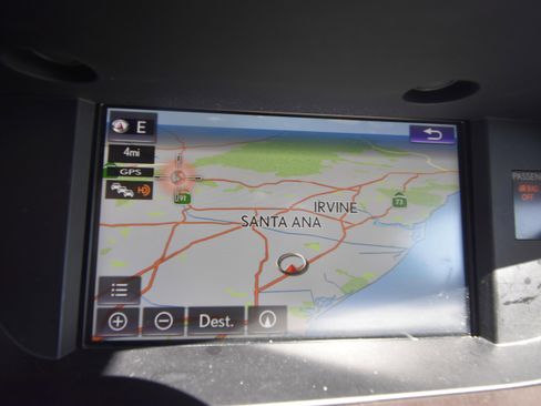 Used 2018 Lexus ES 300h w/ Navigation Package FWD image 2