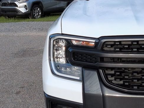 Used 2025 Ford Ranger XLT w/ FX4 Off-Road Package AWD/4WD image 10