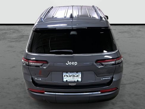Used 2024 Jeep Grand Cherokee L Laredo w/ Luxury Tech Group I AWD/4WD image 3