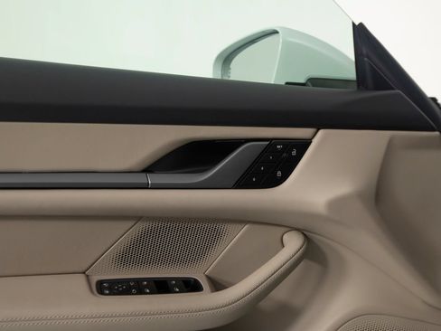 Certified 2025 Porsche Taycan RWD image 20