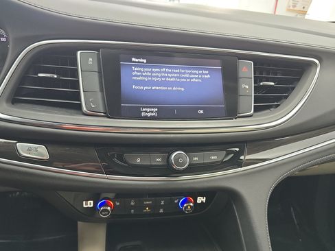 Used 2021 Buick Enclave Essence w/ Sound and Sites Package FWD image 21