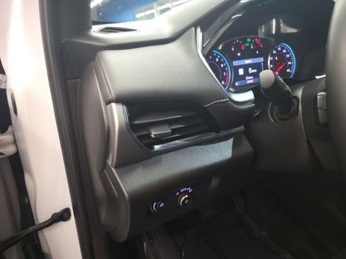 Used 2023 Chevrolet Traverse LT w/ LT Premium Package image 14