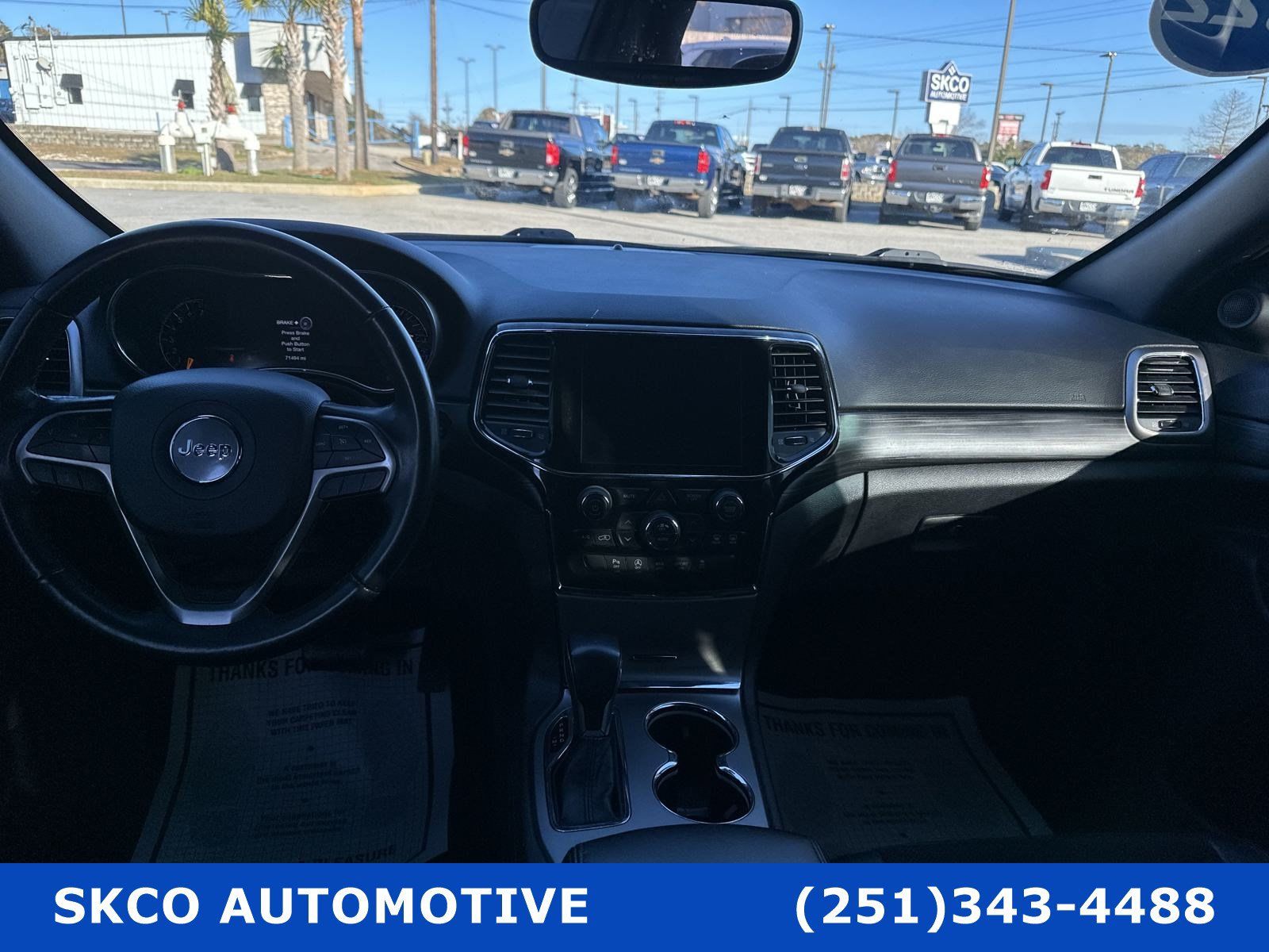 Used 2022 Jeep Grand Cherokee Laredo X AWD/4WD image 15